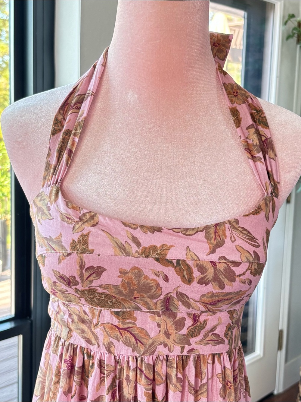Amalie Pink Floral Tencel Halter Open Back Midi Dress US 2 - Picture 6 of 14
